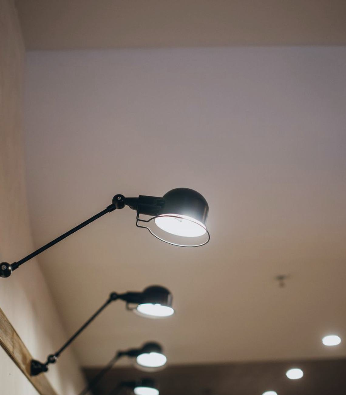 Conventional or LED Fixtures for a Studio Rig: A Comparison